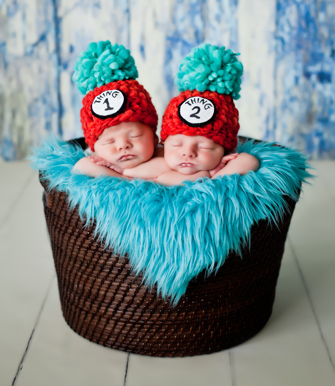 baby photo thing 1 and thing 2 pair wear a pear shoe snaps kids children