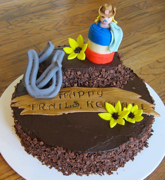 barrel racing western cake flowers and horseshoes
