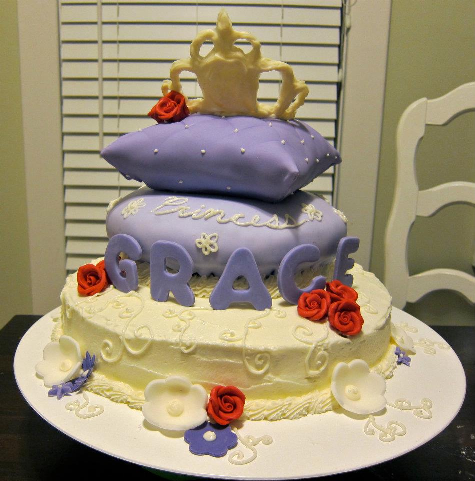 princess birthday cake crown and flowers how to work with fondant