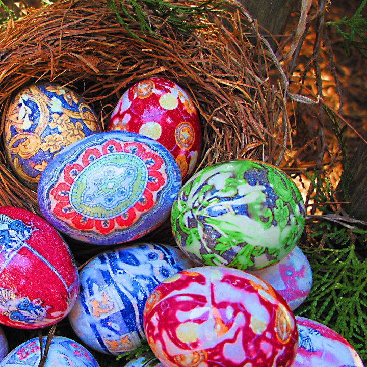 Easy Easter egg designs with fabric from old ties